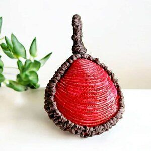Macrame Seashell Pendant, Shell Jewelry, Red Shell Pendant 2"